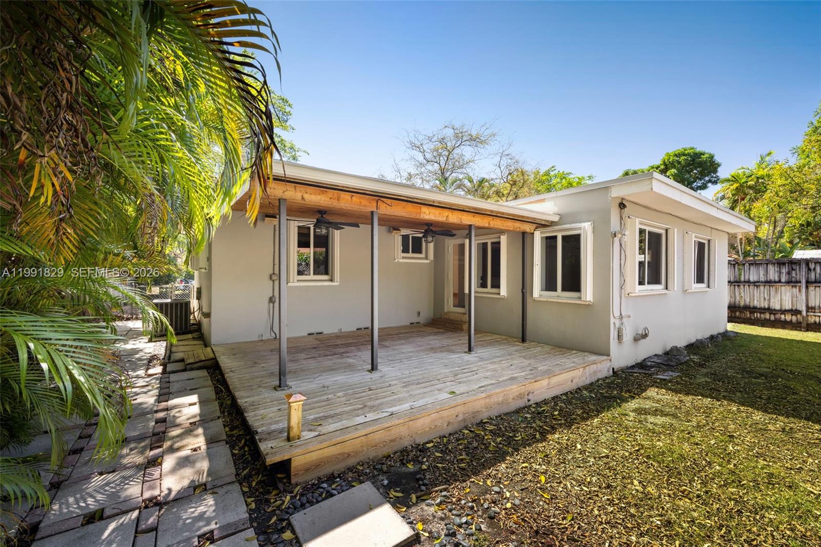 SILVER BLUFF BUSINESS CEN - Residential Lease