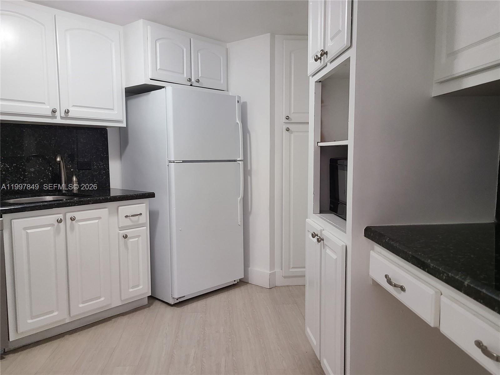 FOUR AMBASSADORS CONDO PH - Residential Lease