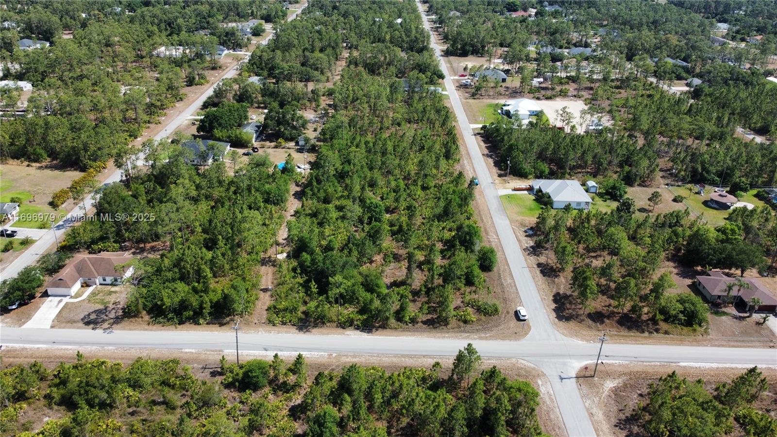 Lee County Unincorporated - Land