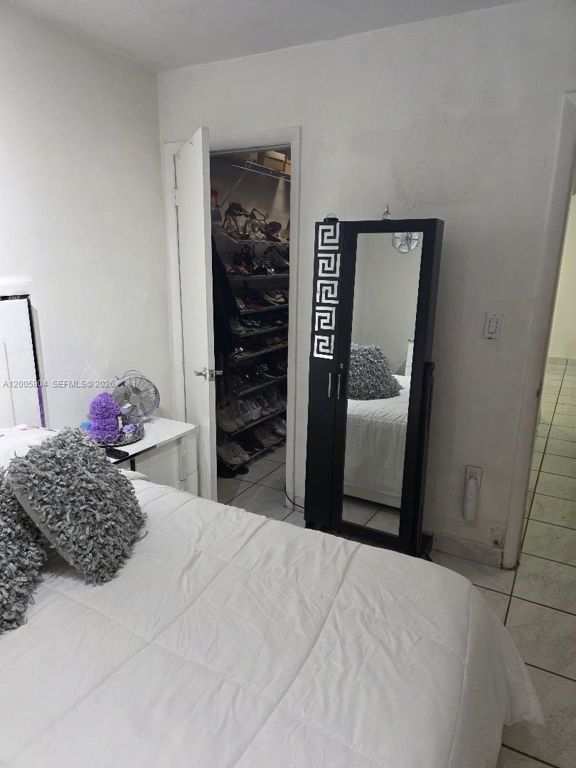 HIALEAH 9TH ADDN - Residential Lease