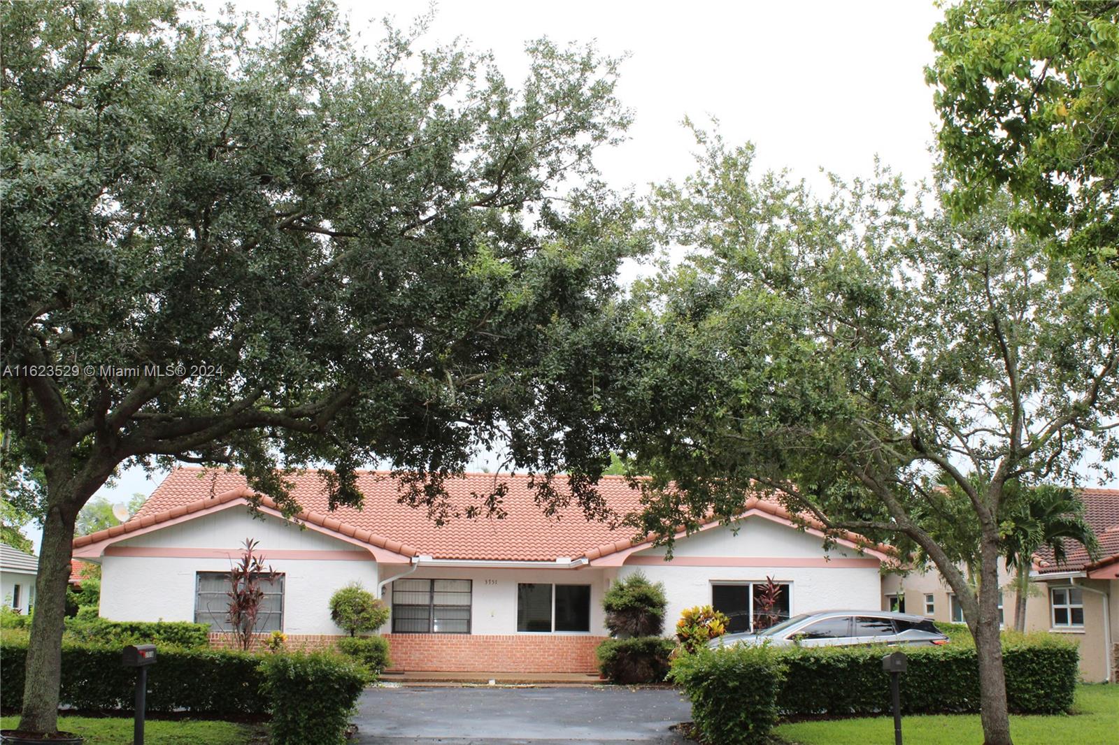 Photo 1 of 3751 Nw 115th Ave, Coral Springs, Florida, $799,000, Web #: 11623529