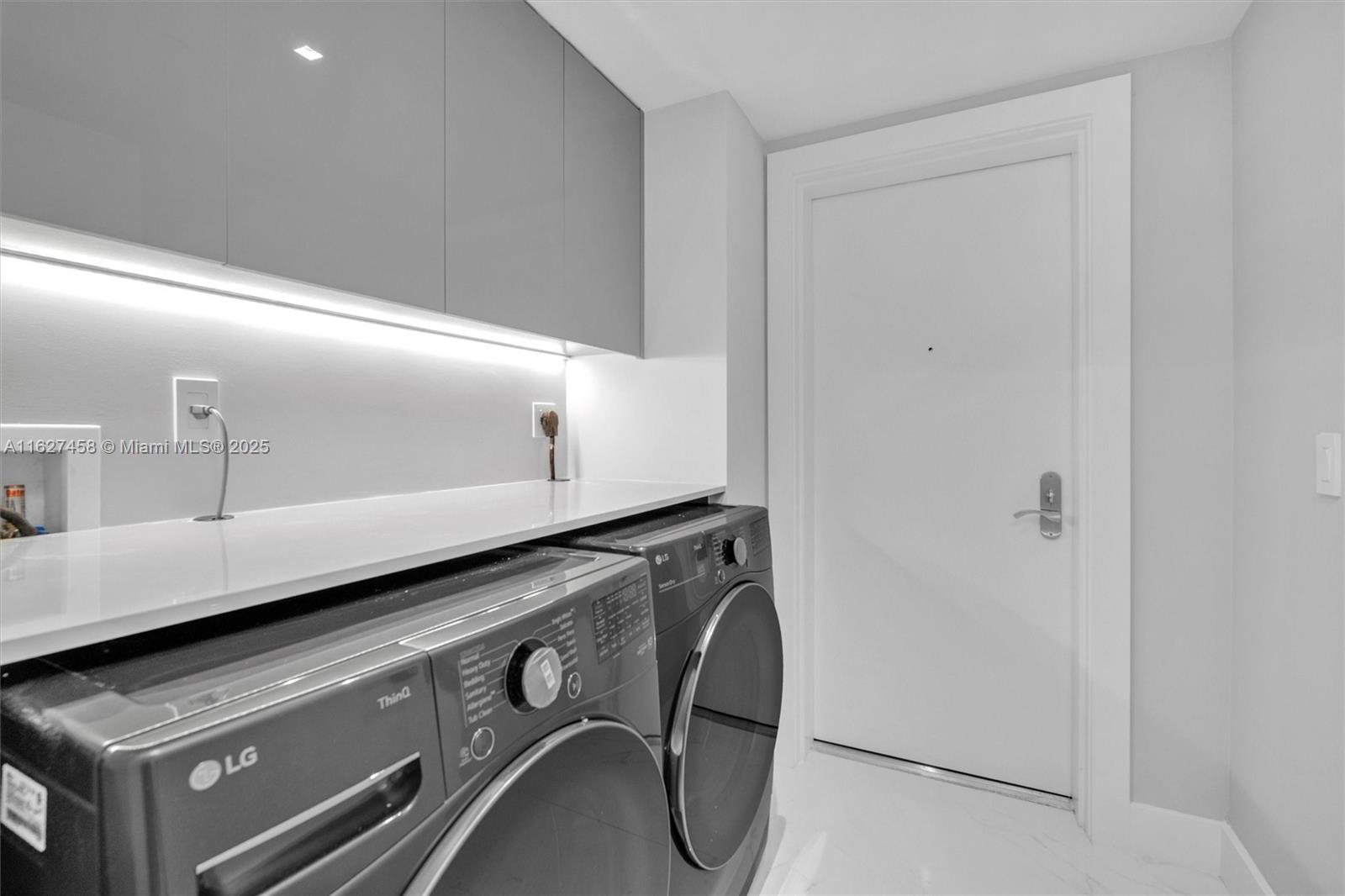 JADE BEACH CONDO - Residential