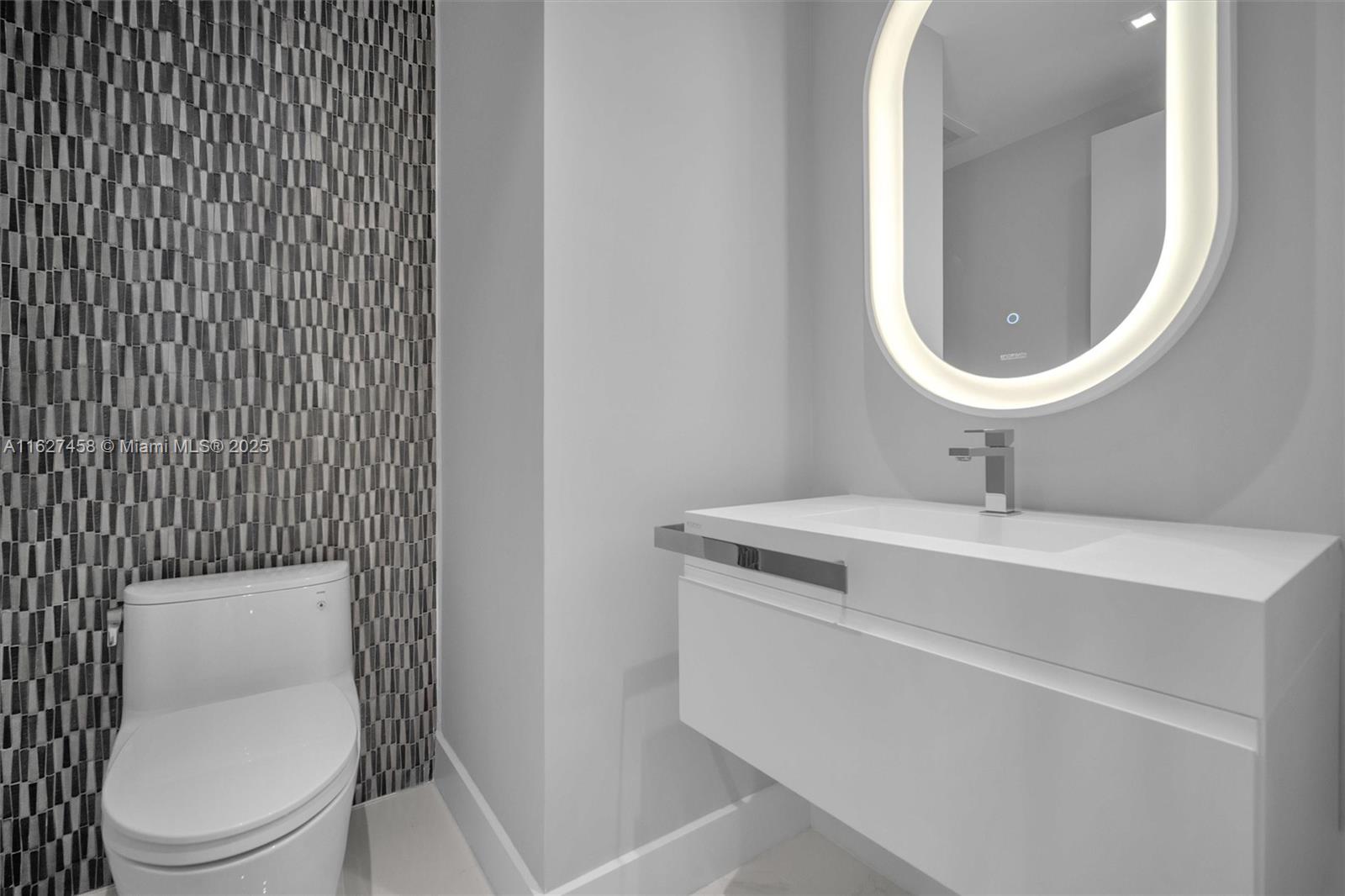 JADE BEACH CONDO - Residential