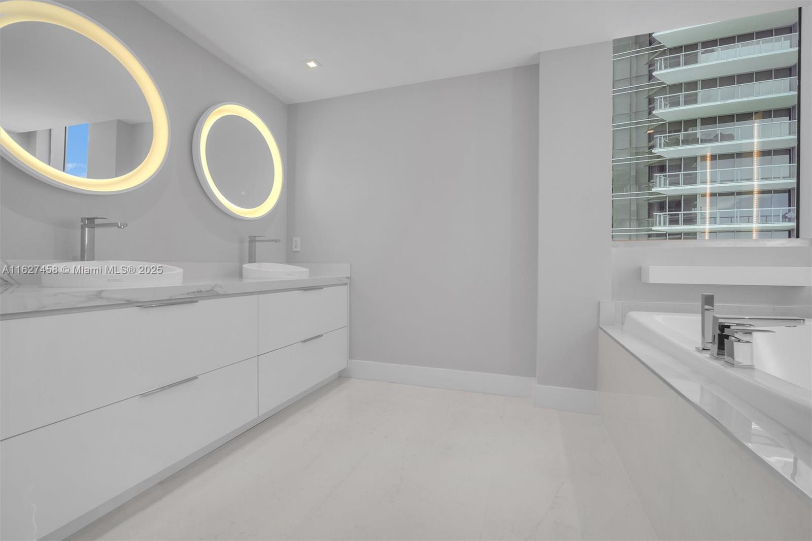 JADE BEACH CONDO - Residential
