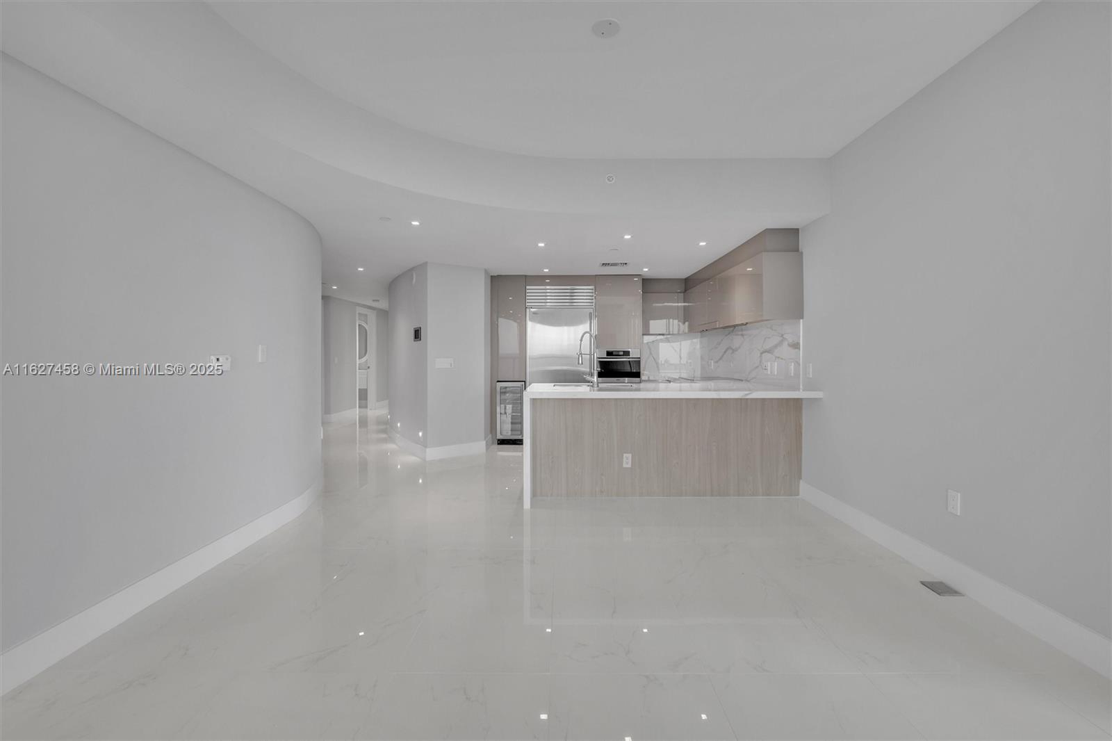 JADE BEACH CONDO - Residential