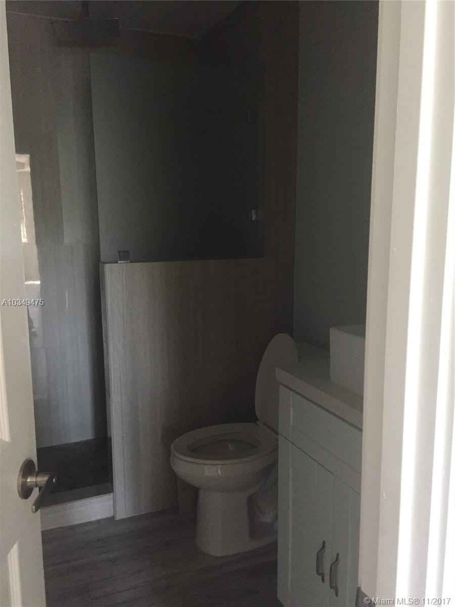 Waters Edge/Coral Gables - Residential Lease