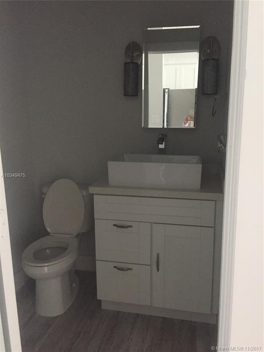 Waters Edge/Coral Gables - Residential Lease