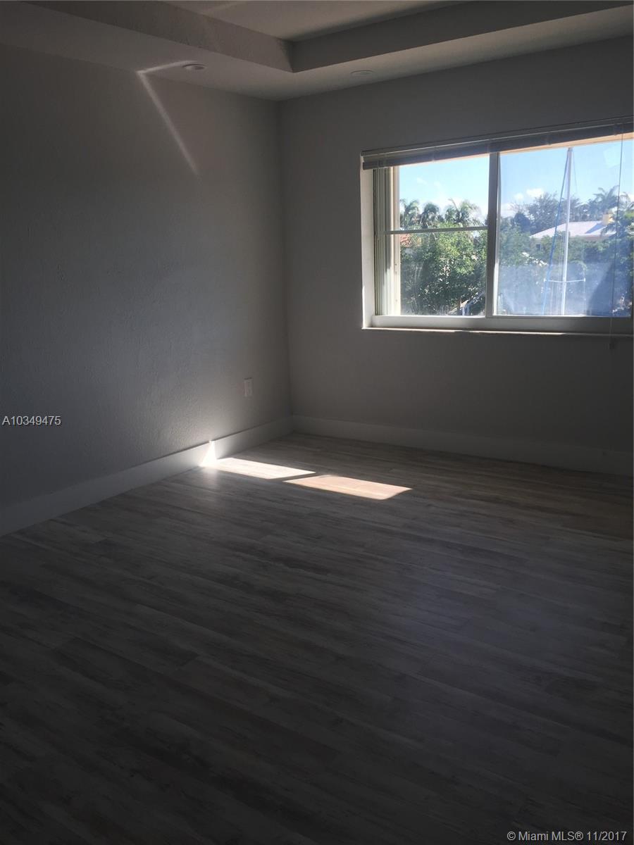 Waters Edge/Coral Gables - Residential Lease