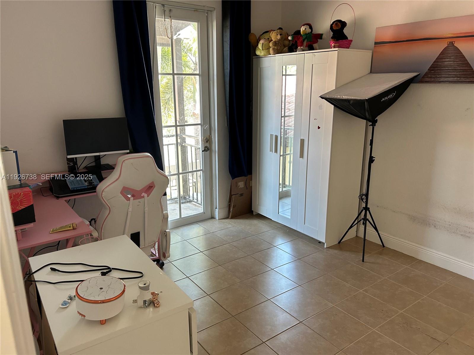 MEADOW PINES - Residential