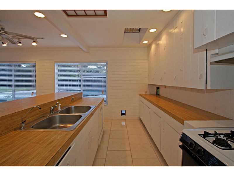 26 54 40   1.087 AC NELSO - Residential Lease