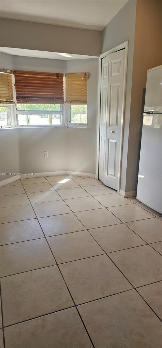 VENETIA GARDENS SOUTH CON - Residential Lease