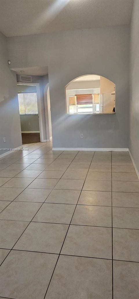 2910 SE 12th Rd 204-29 Homestead FL 33035