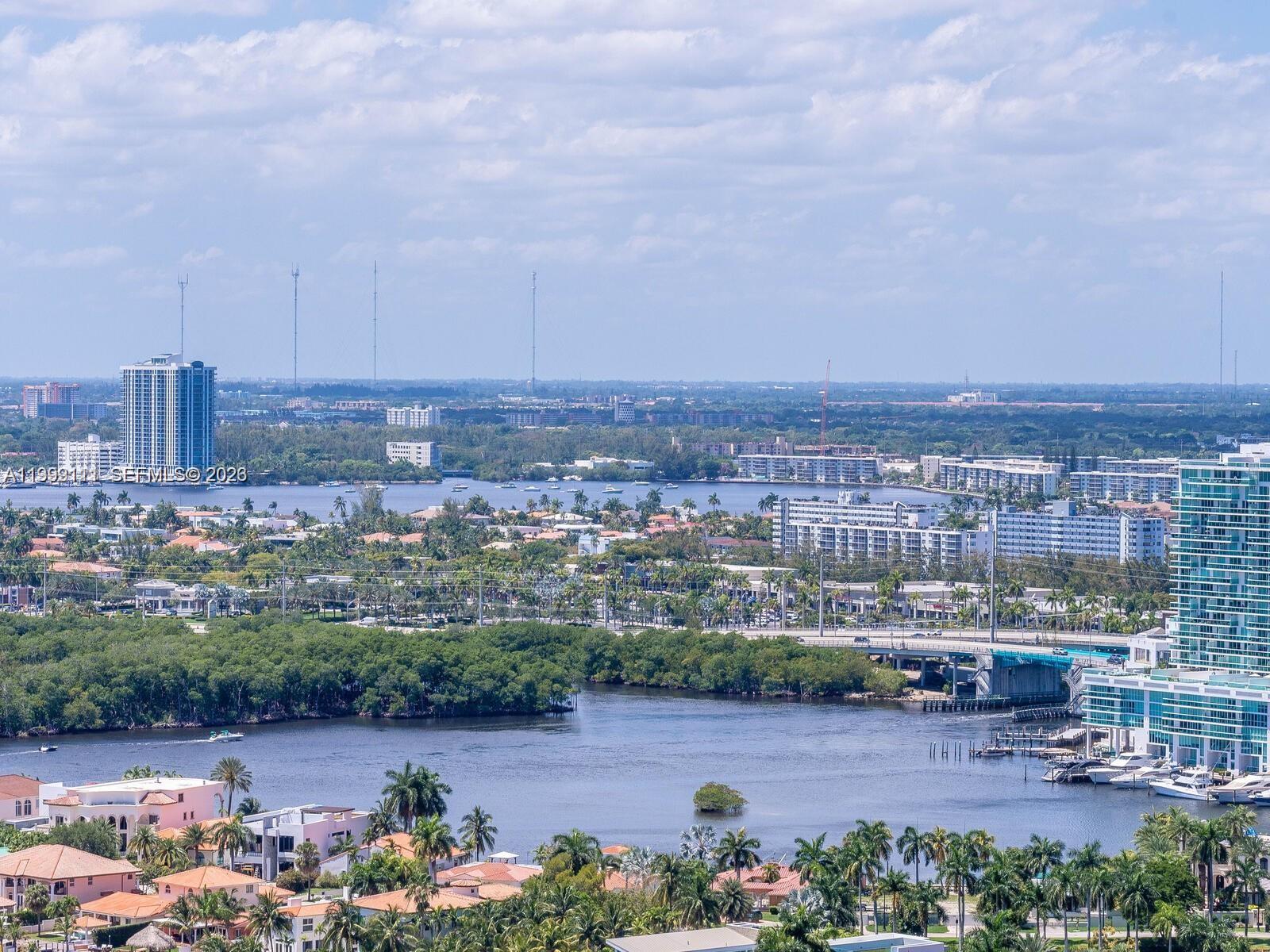 TDR TOWER II CONDO - Residential