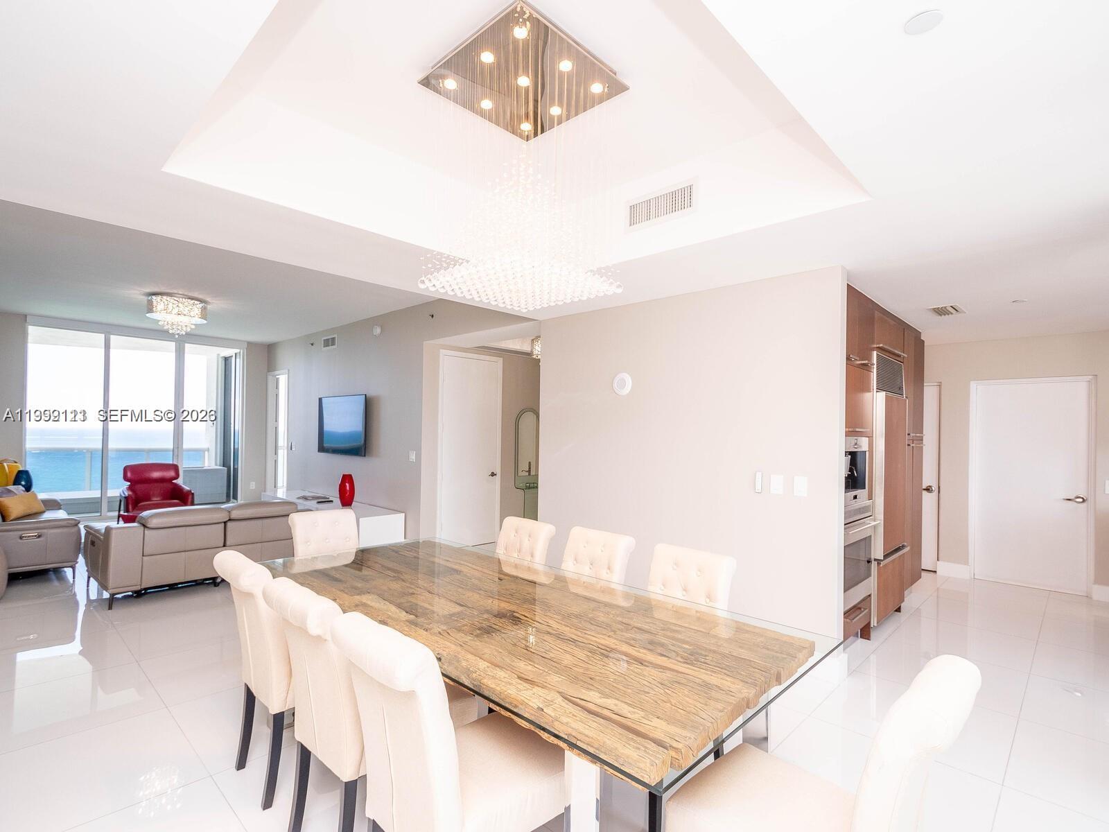 TDR TOWER II CONDO - Residential