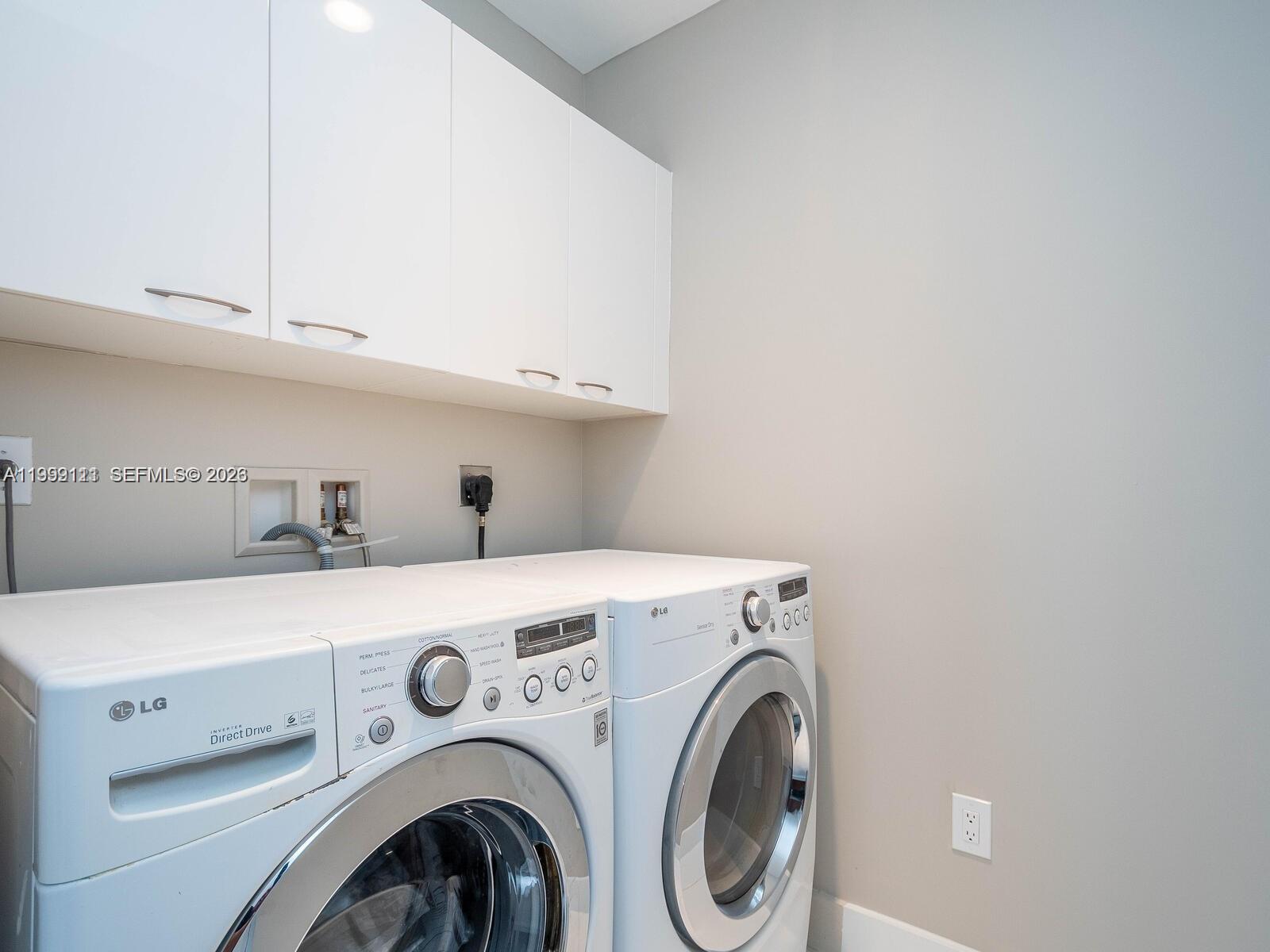 TDR TOWER II CONDO - Residential