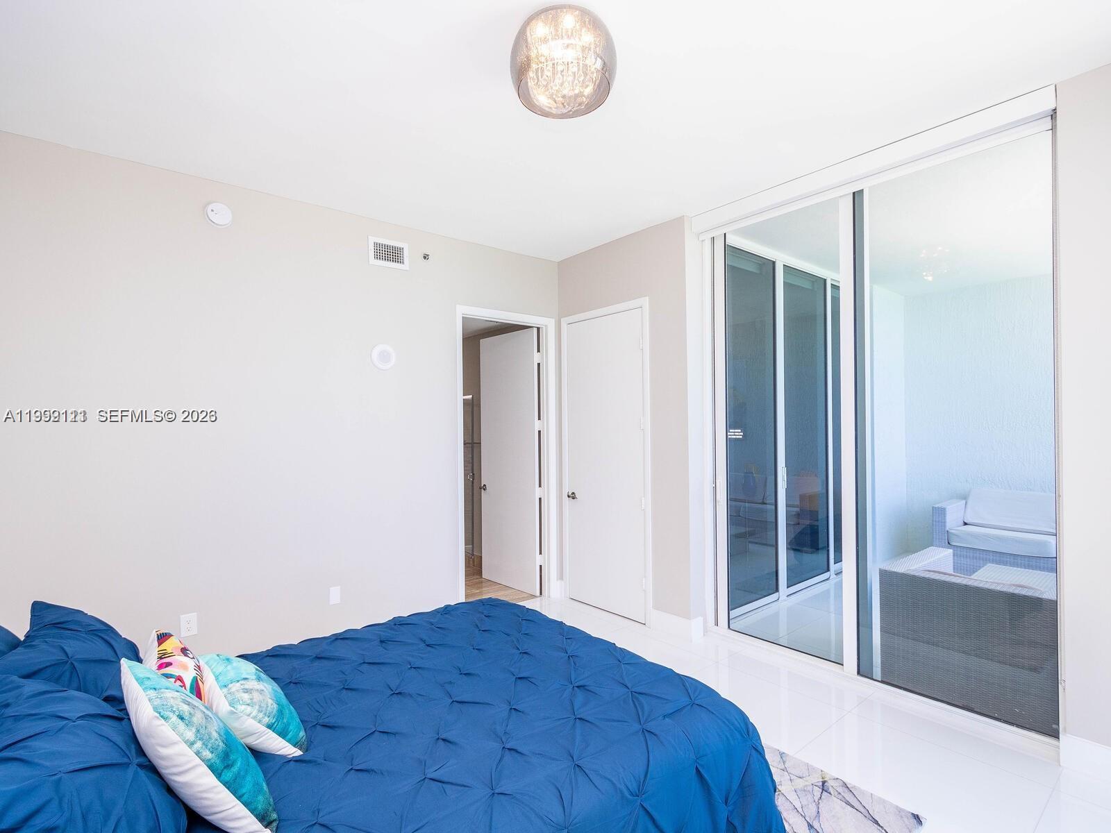 TDR TOWER II CONDO - Residential