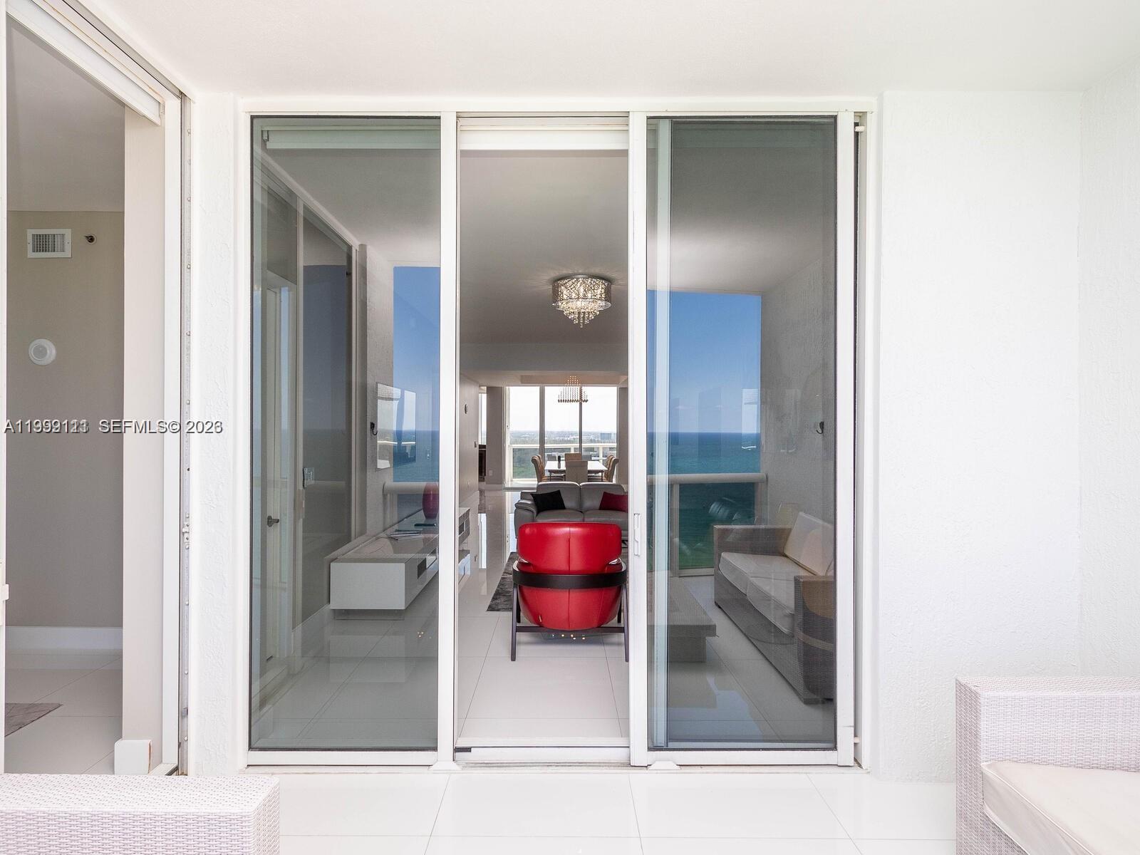 TDR TOWER II CONDO - Residential