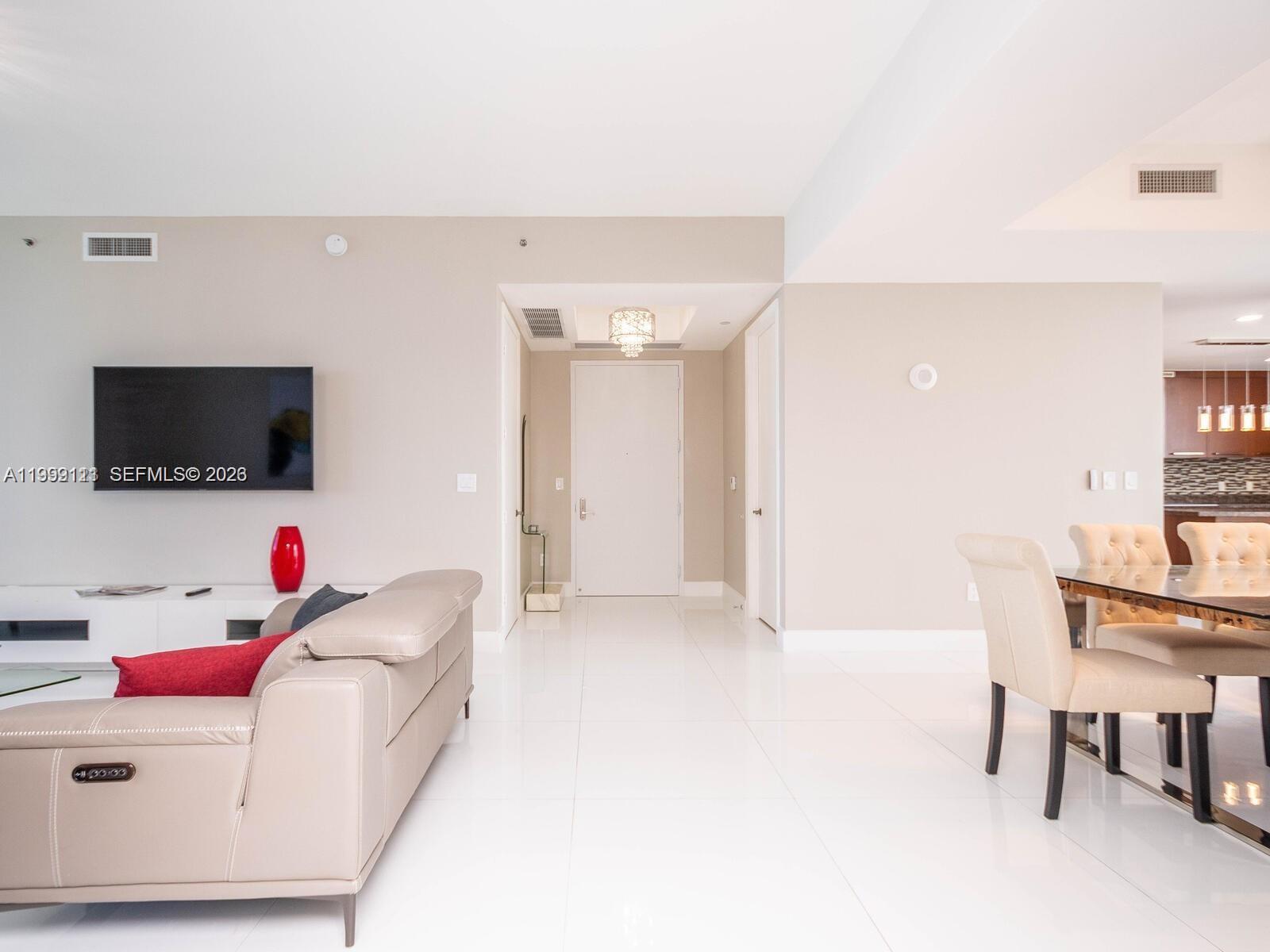 TDR TOWER II CONDO - Residential