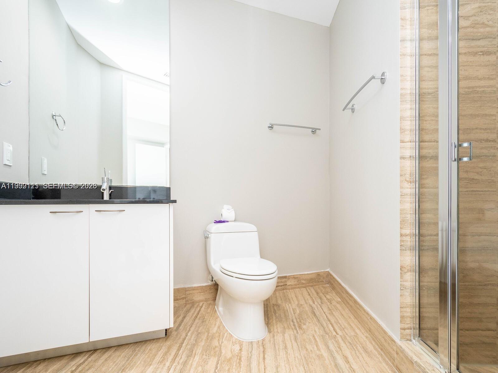 TDR TOWER II CONDO - Residential