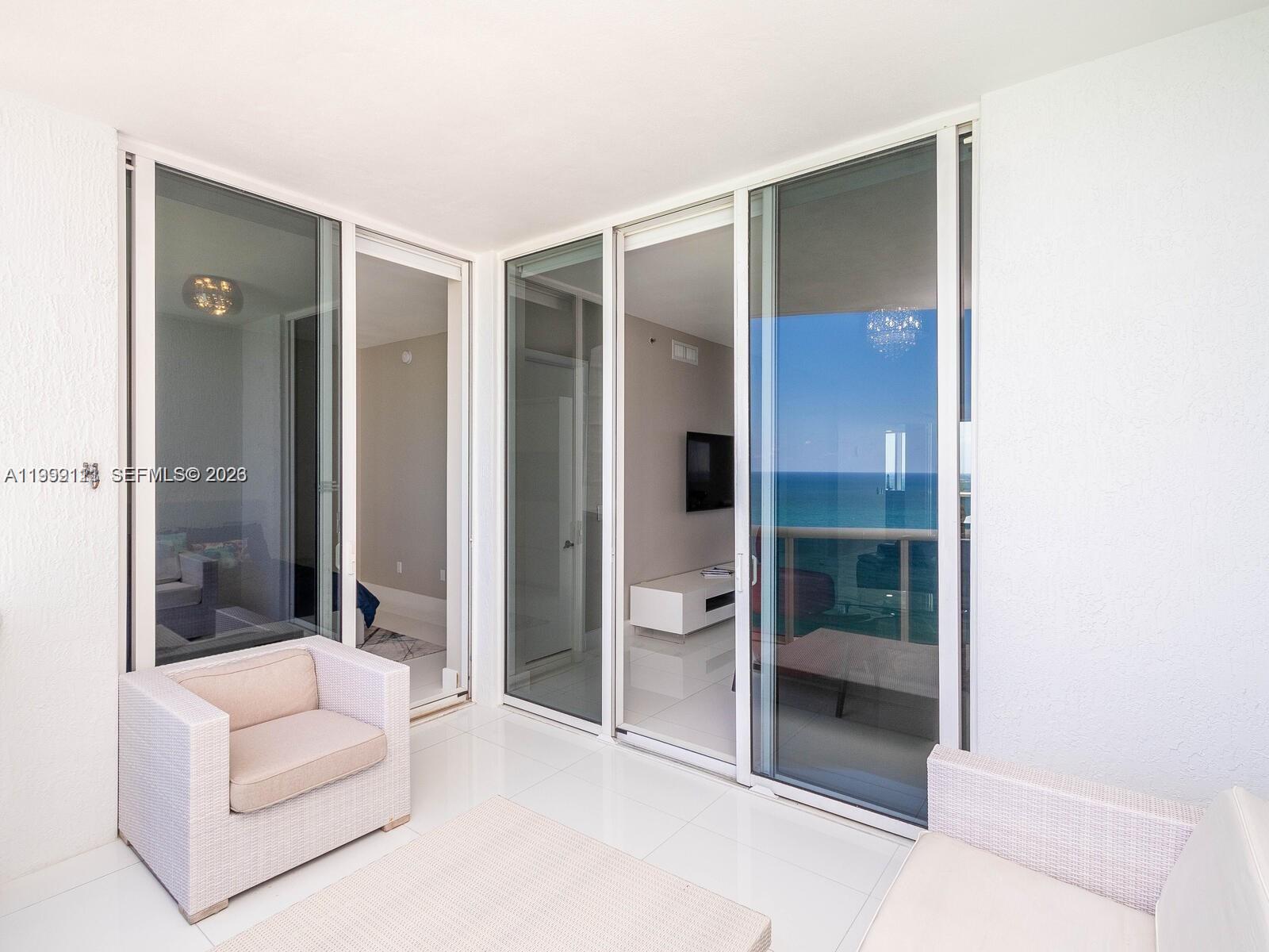 TDR TOWER II CONDO - Residential