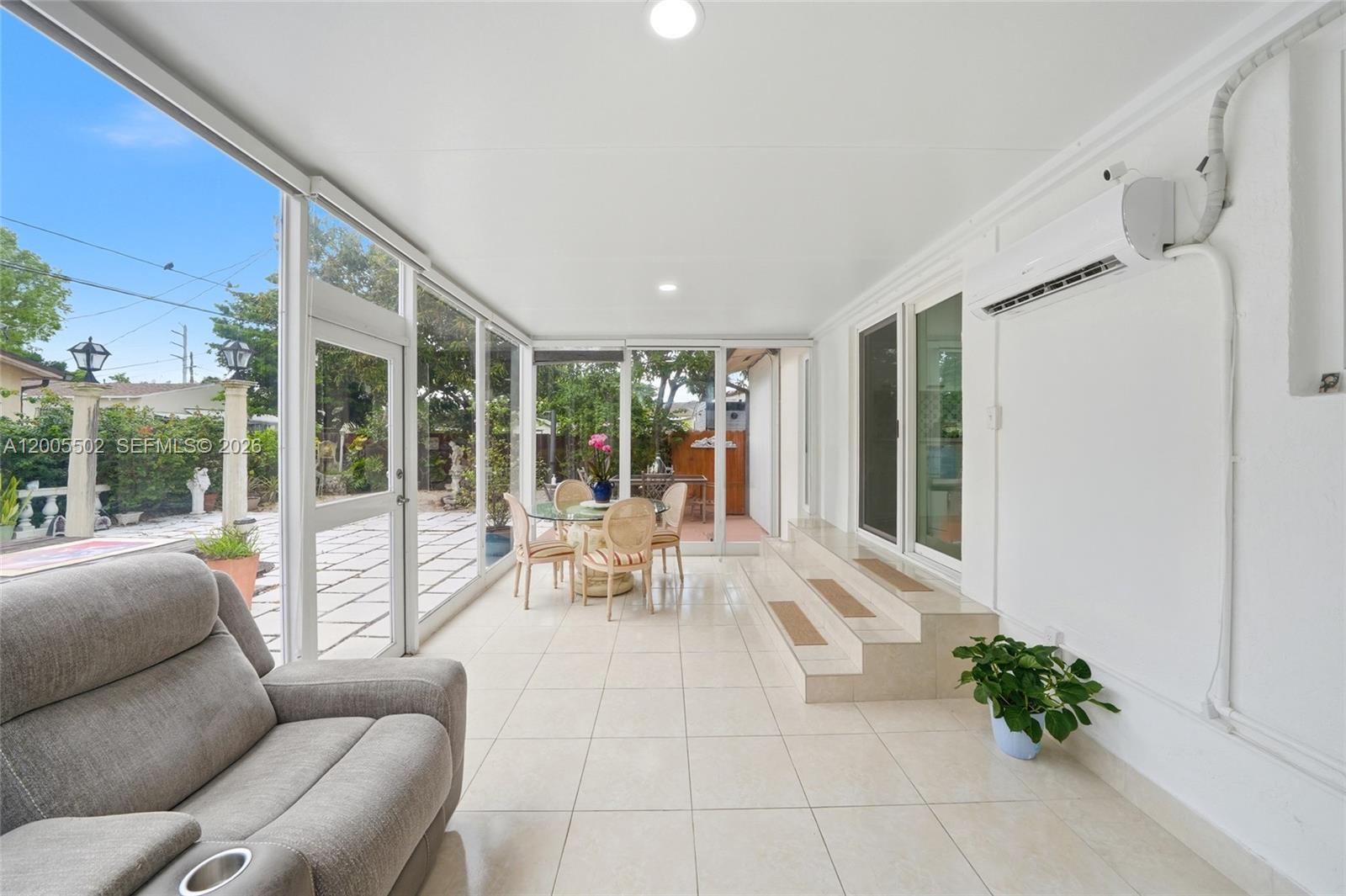 ROOSEVELT HEIGHTS - Residential