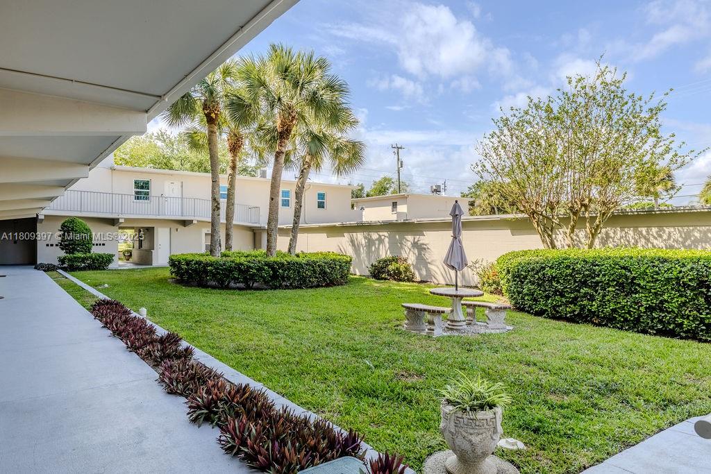 RIVERVIEW - Residential