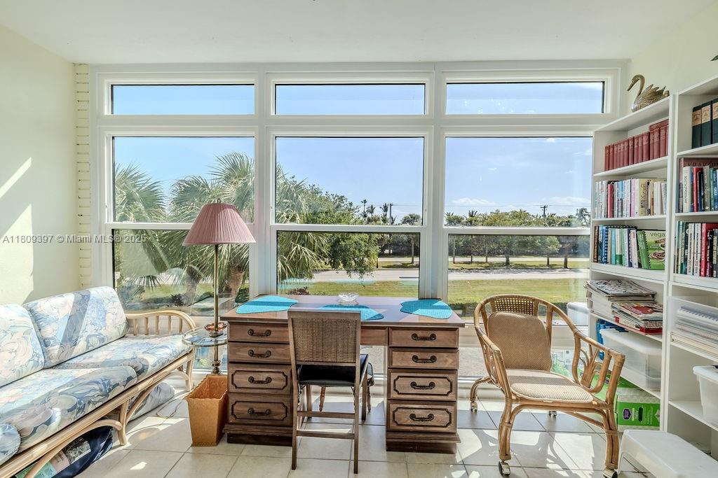 RIVERVIEW - Residential