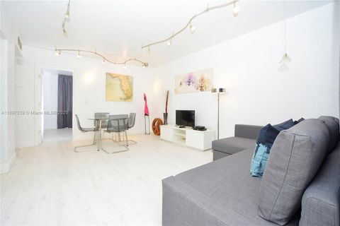 344 Meridian Ave 2B Miami Beach FL 33139