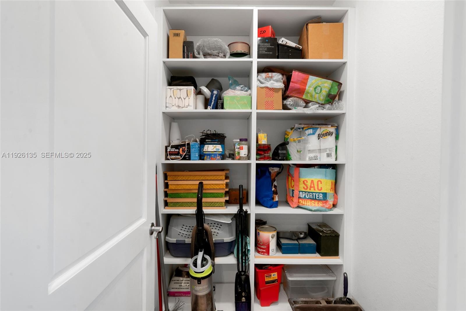 Twin Lakes - Residential