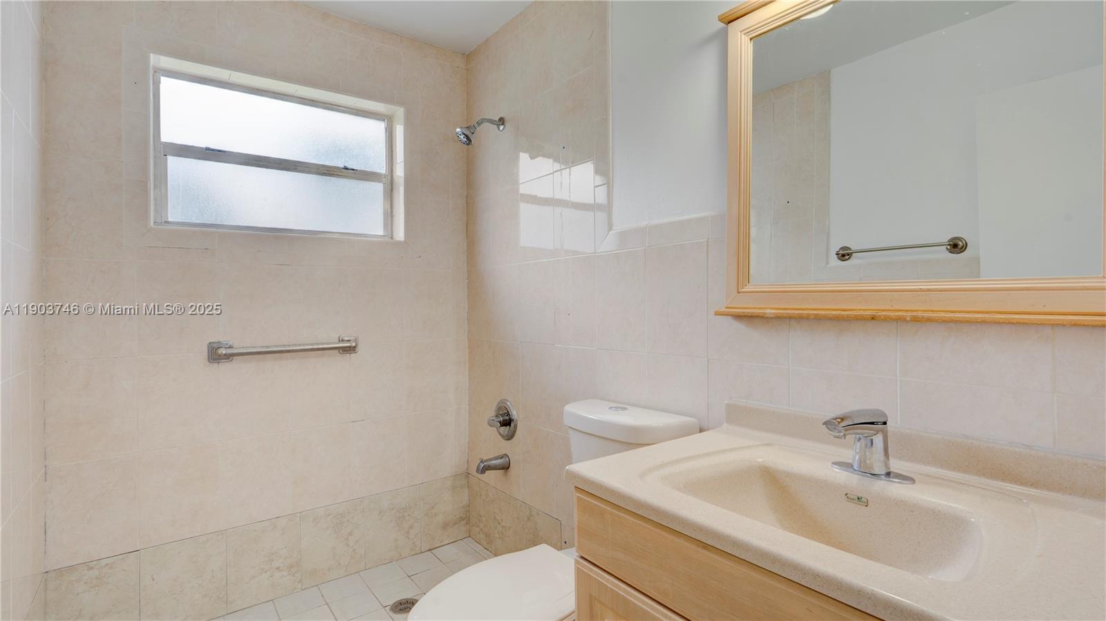 LEE MANOR 2ND ADDN - Residential