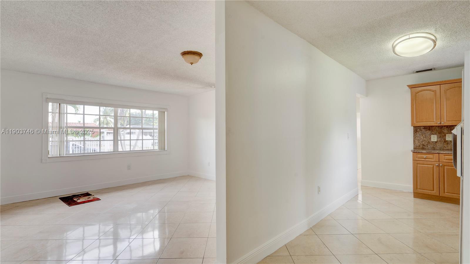 LEE MANOR 2ND ADDN - Residential