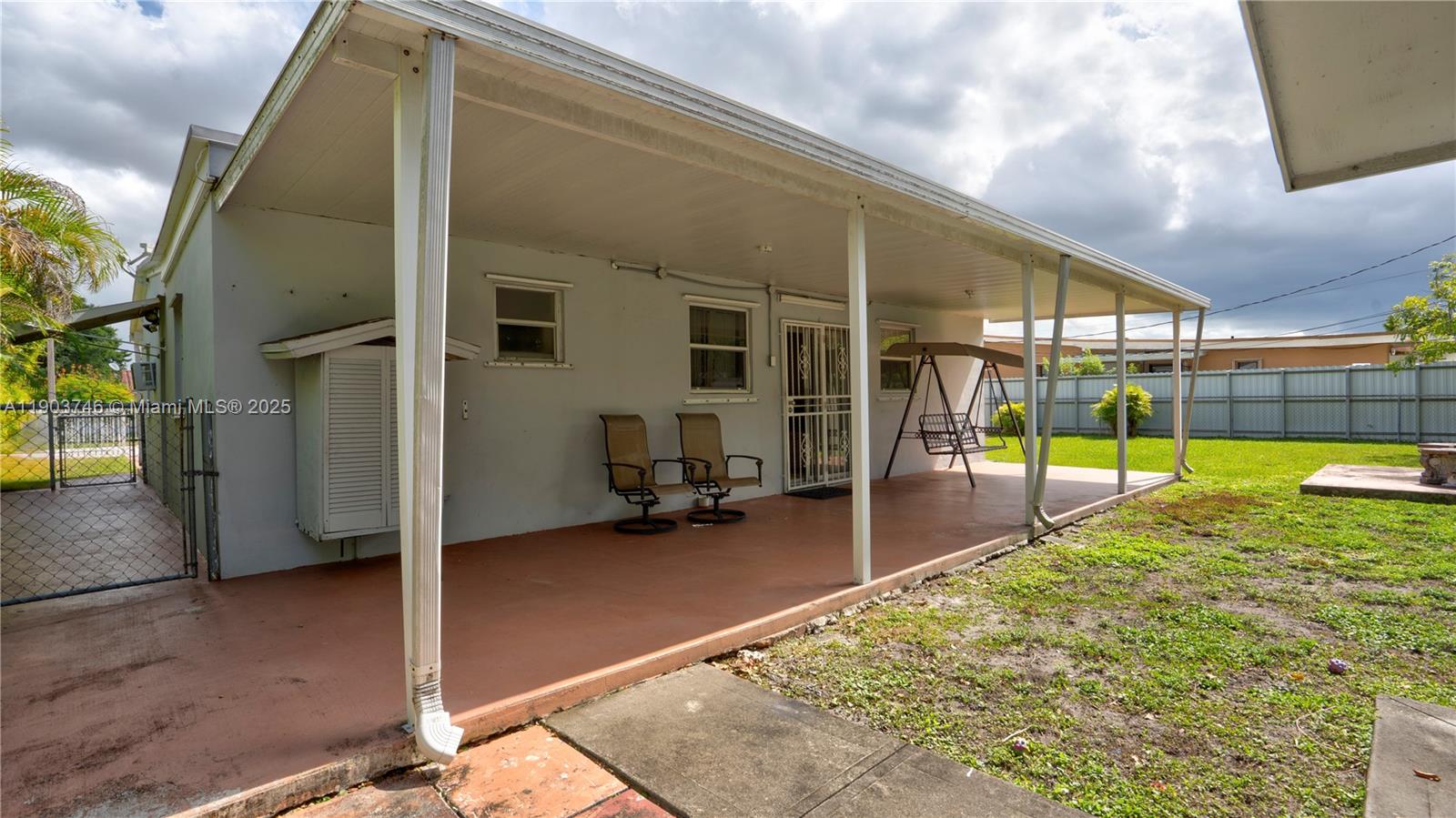 LEE MANOR 2ND ADDN - Residential