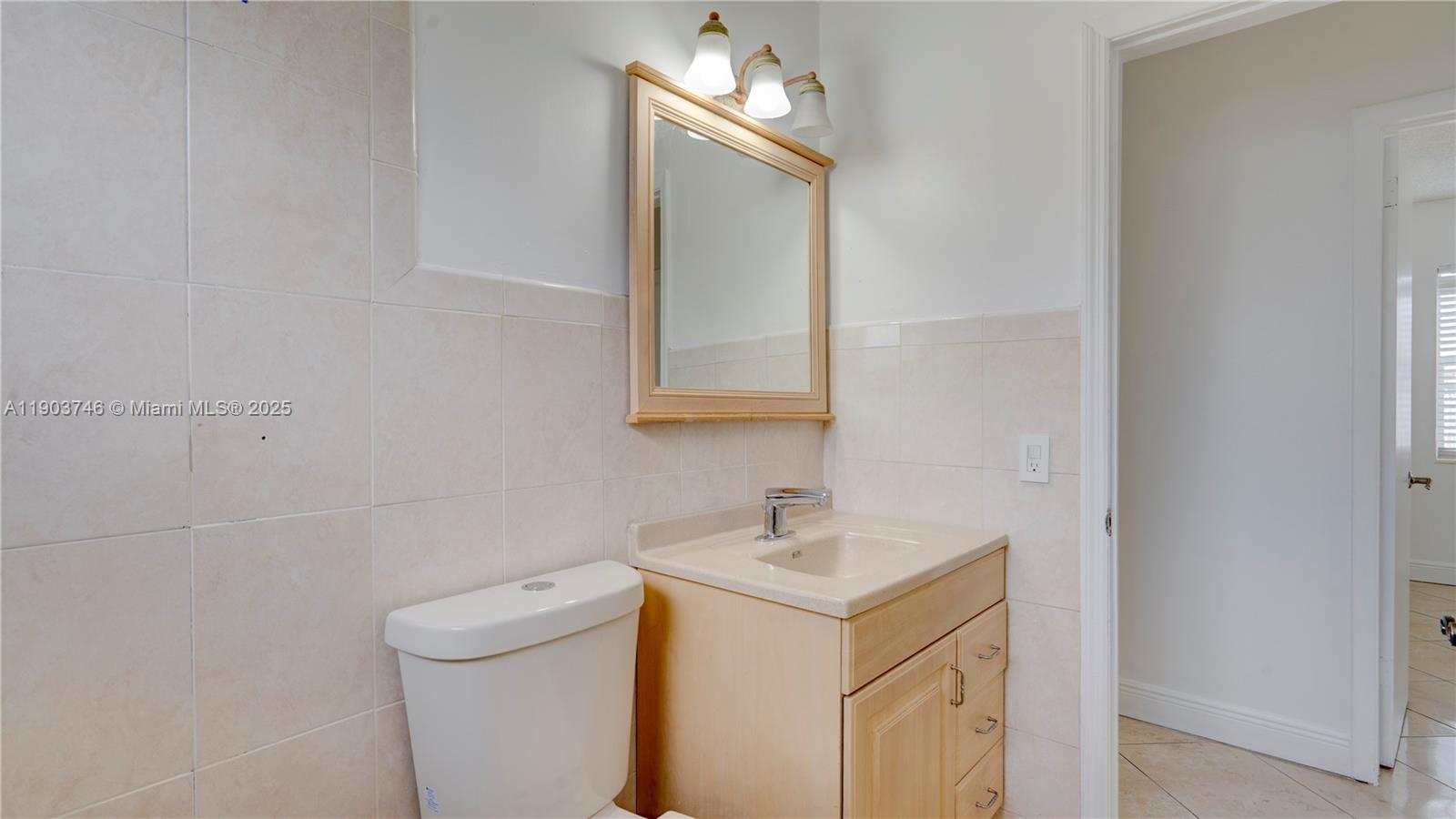 LEE MANOR 2ND ADDN - Residential