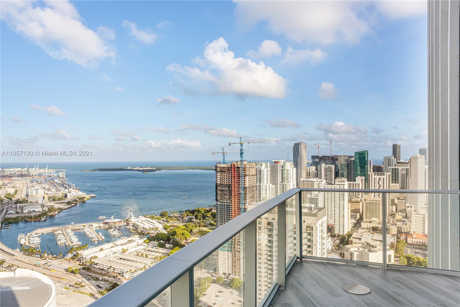 PARAMOUNT MIAMI WORLDCENT - Residential