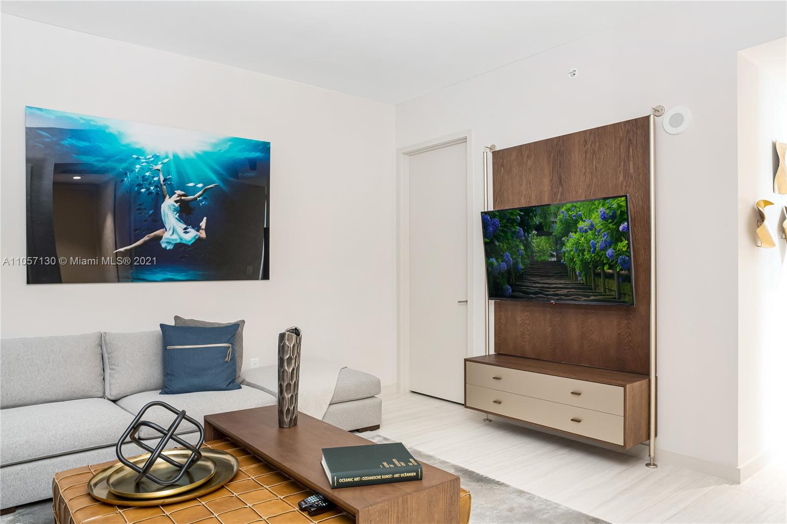 PARAMOUNT MIAMI WORLDCENT - Residential