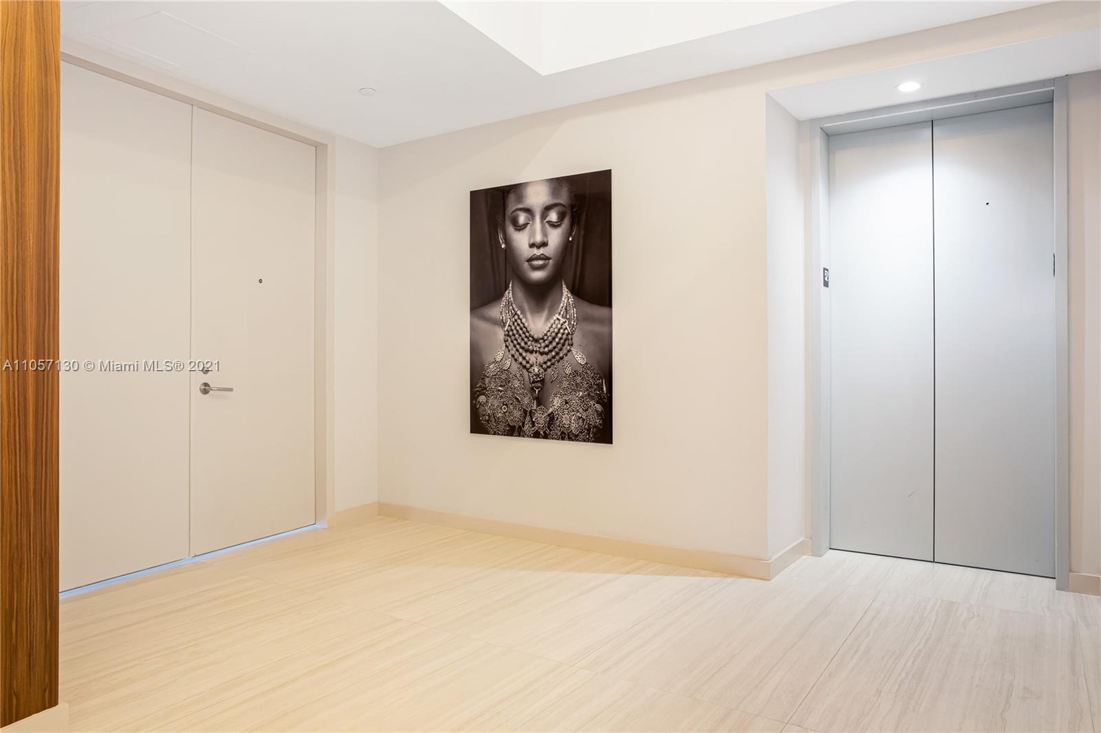 PARAMOUNT MIAMI WORLDCENT - Residential