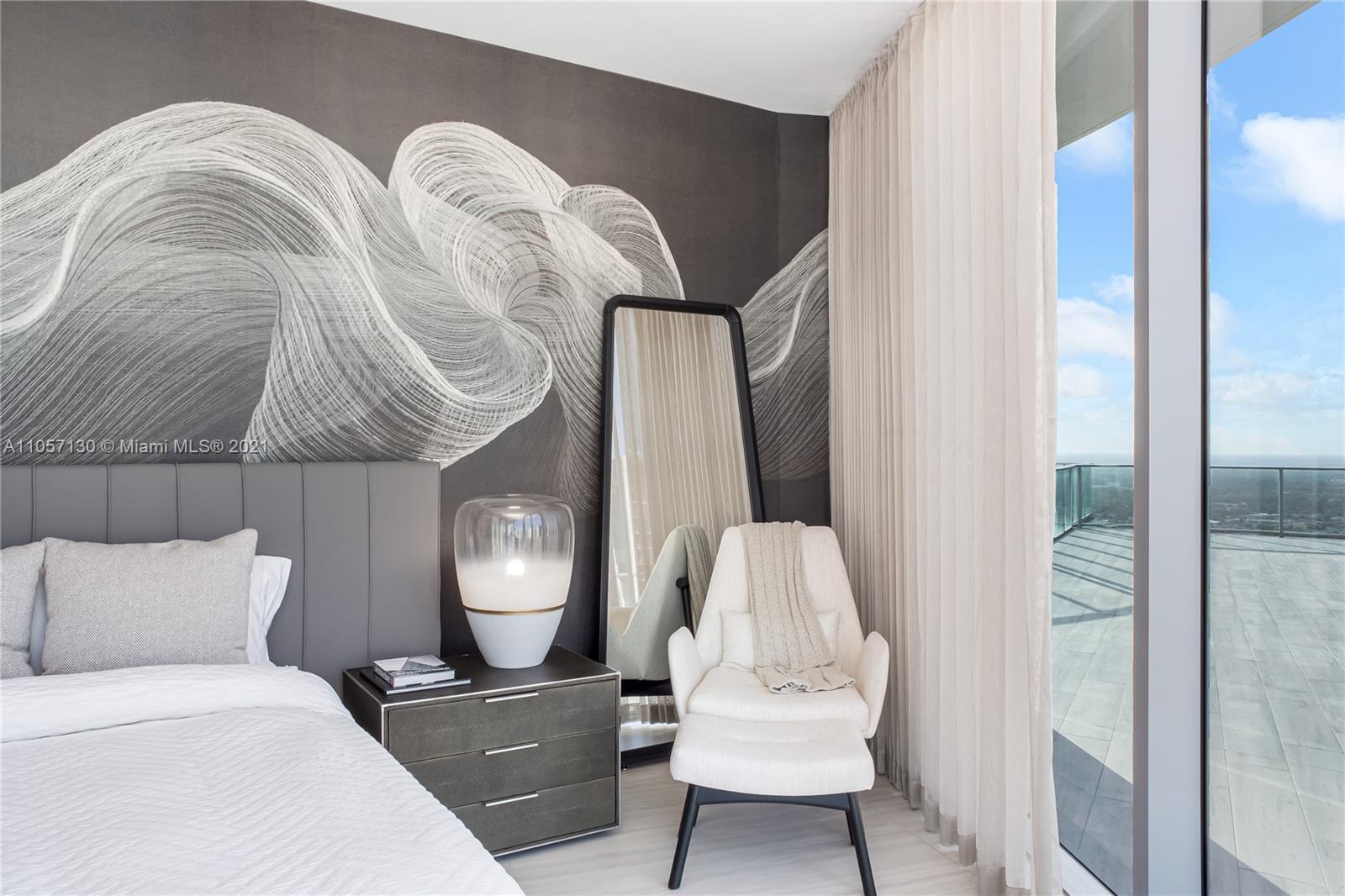 PARAMOUNT MIAMI WORLDCENT - Residential