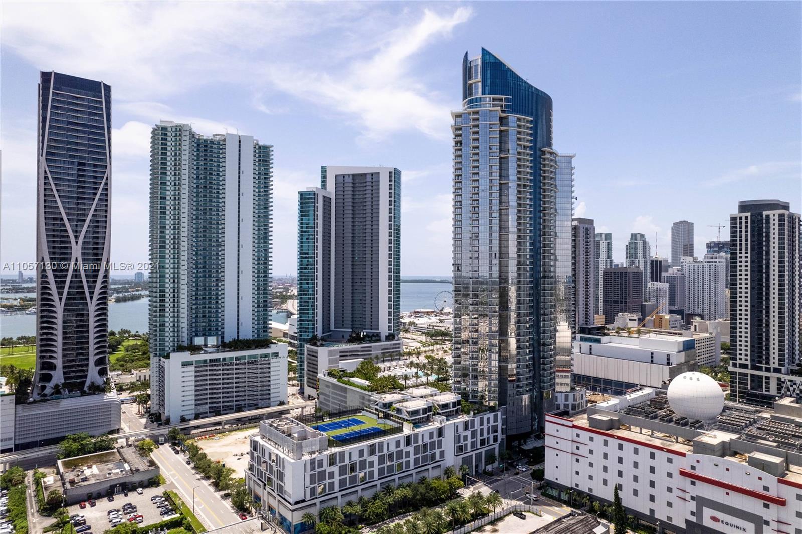 PARAMOUNT MIAMI WORLDCENT - Residential