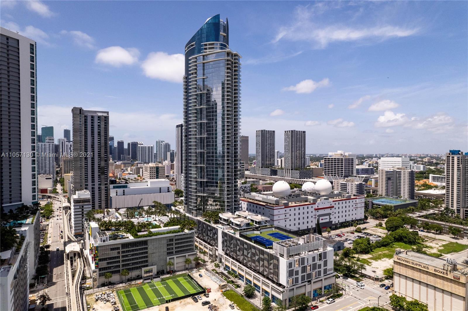 PARAMOUNT MIAMI WORLDCENT - Residential