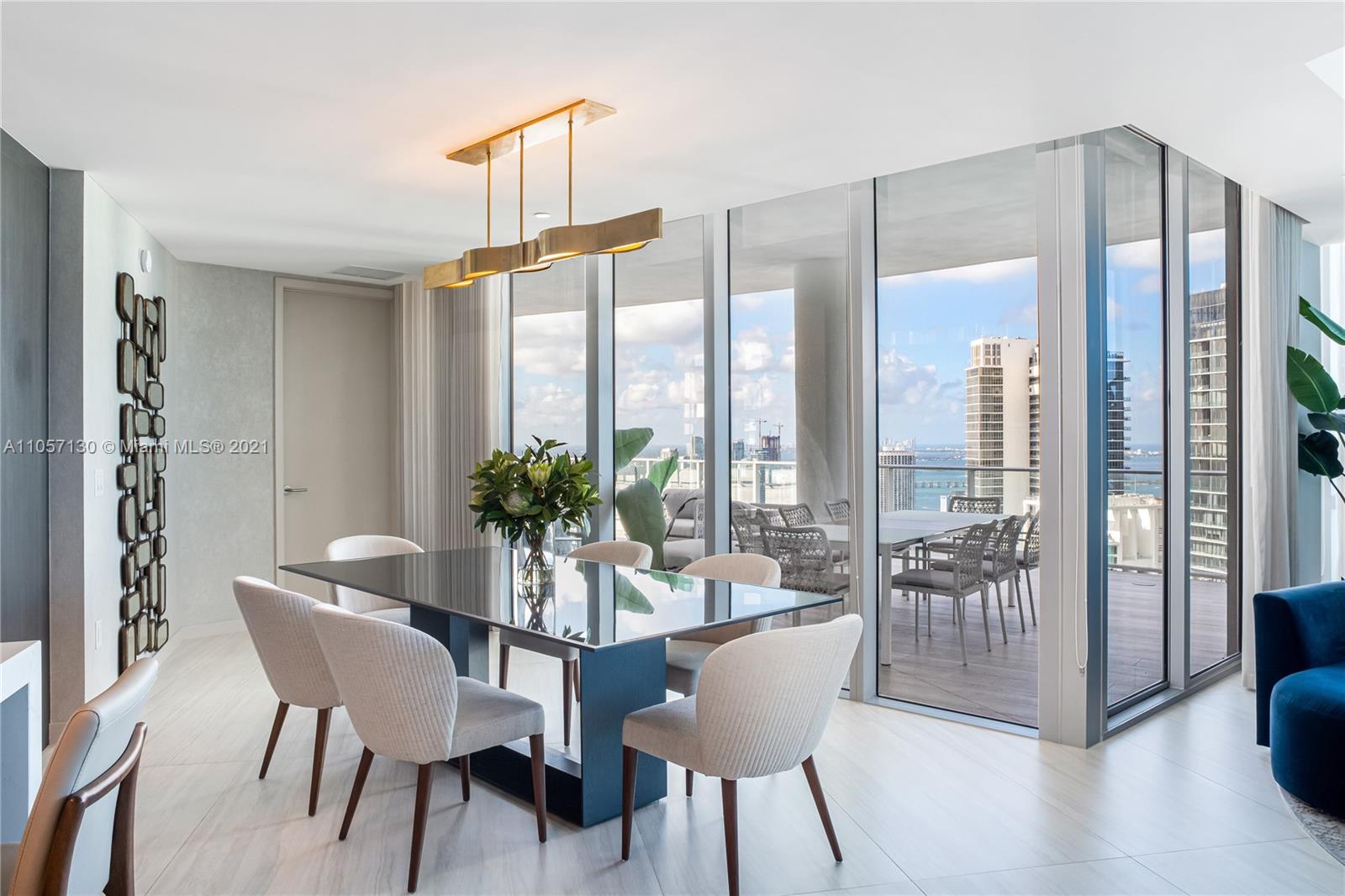 PARAMOUNT MIAMI WORLDCENT - Residential