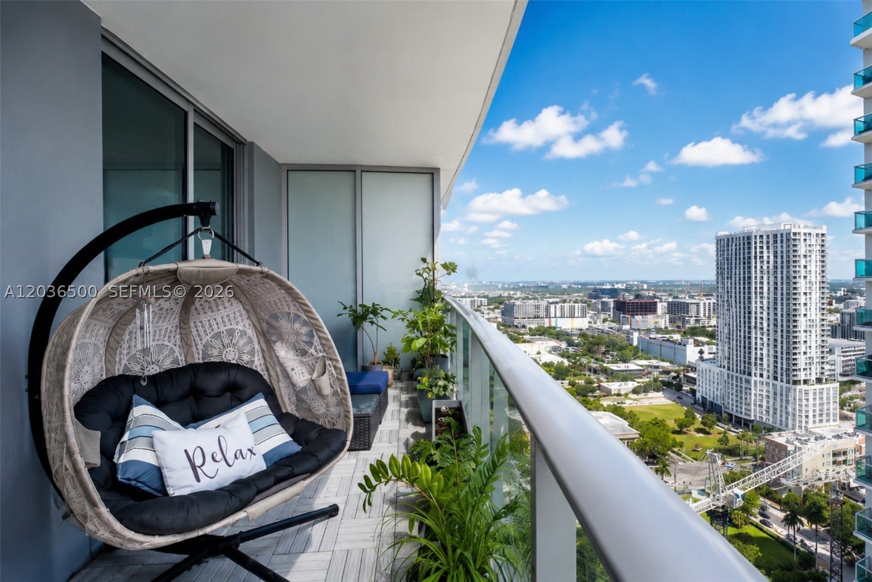 View photos, virtual tours, details... 488 NE 18th St 3007