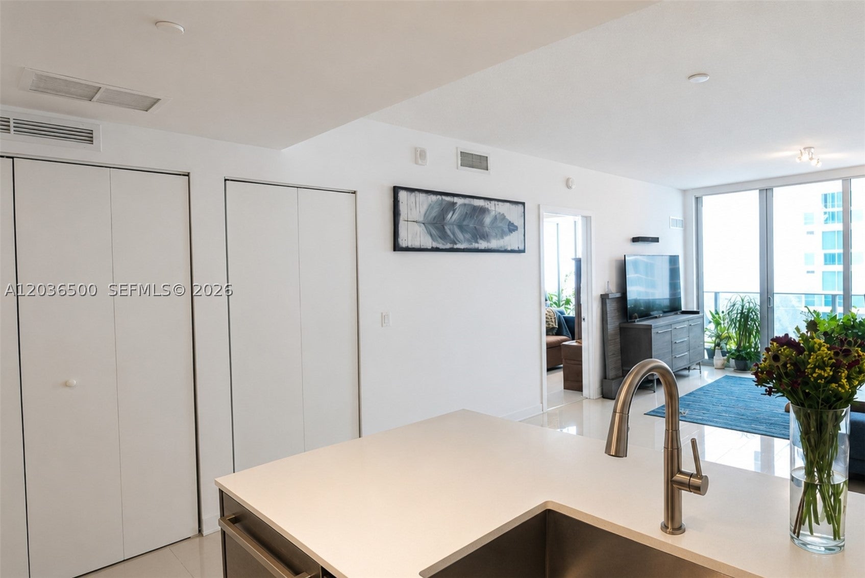View photos, virtual tours, details... 488 NE 18th St 3007