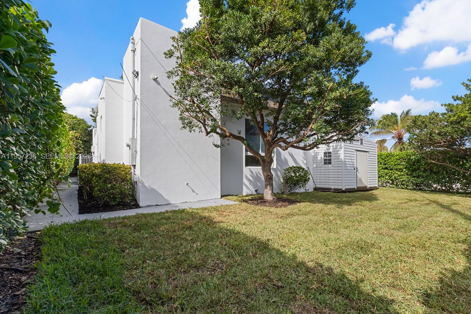 SECOND AMD PLAT OF NORMAN - Residential