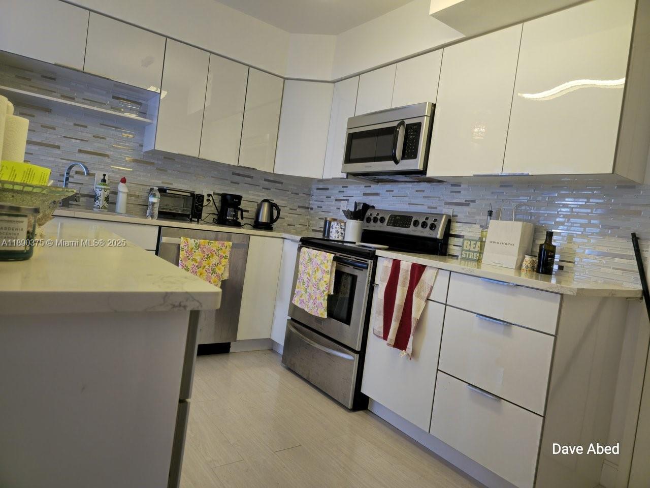 EDGEWATER ARMS CO-OP - Residential Lease