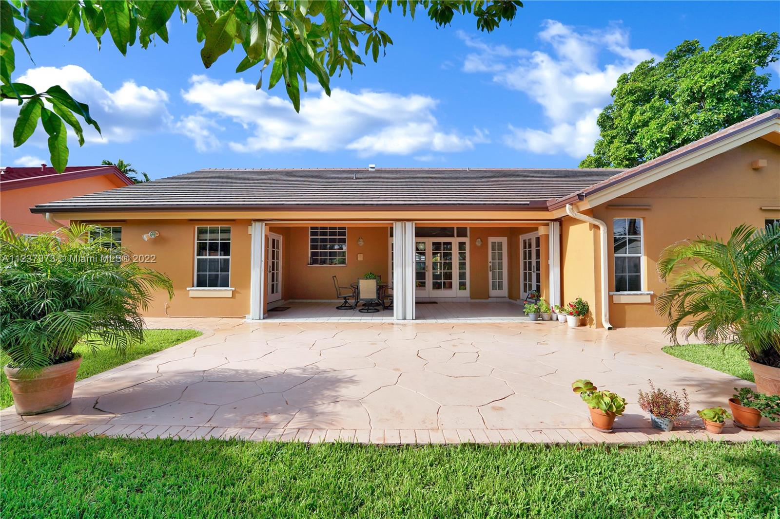 HAPPY FARMS ACRES 2 - Residential