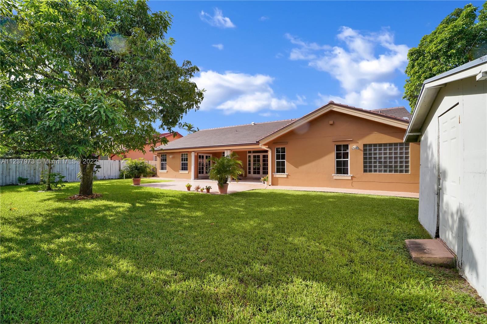 HAPPY FARMS ACRES 2 - Residential