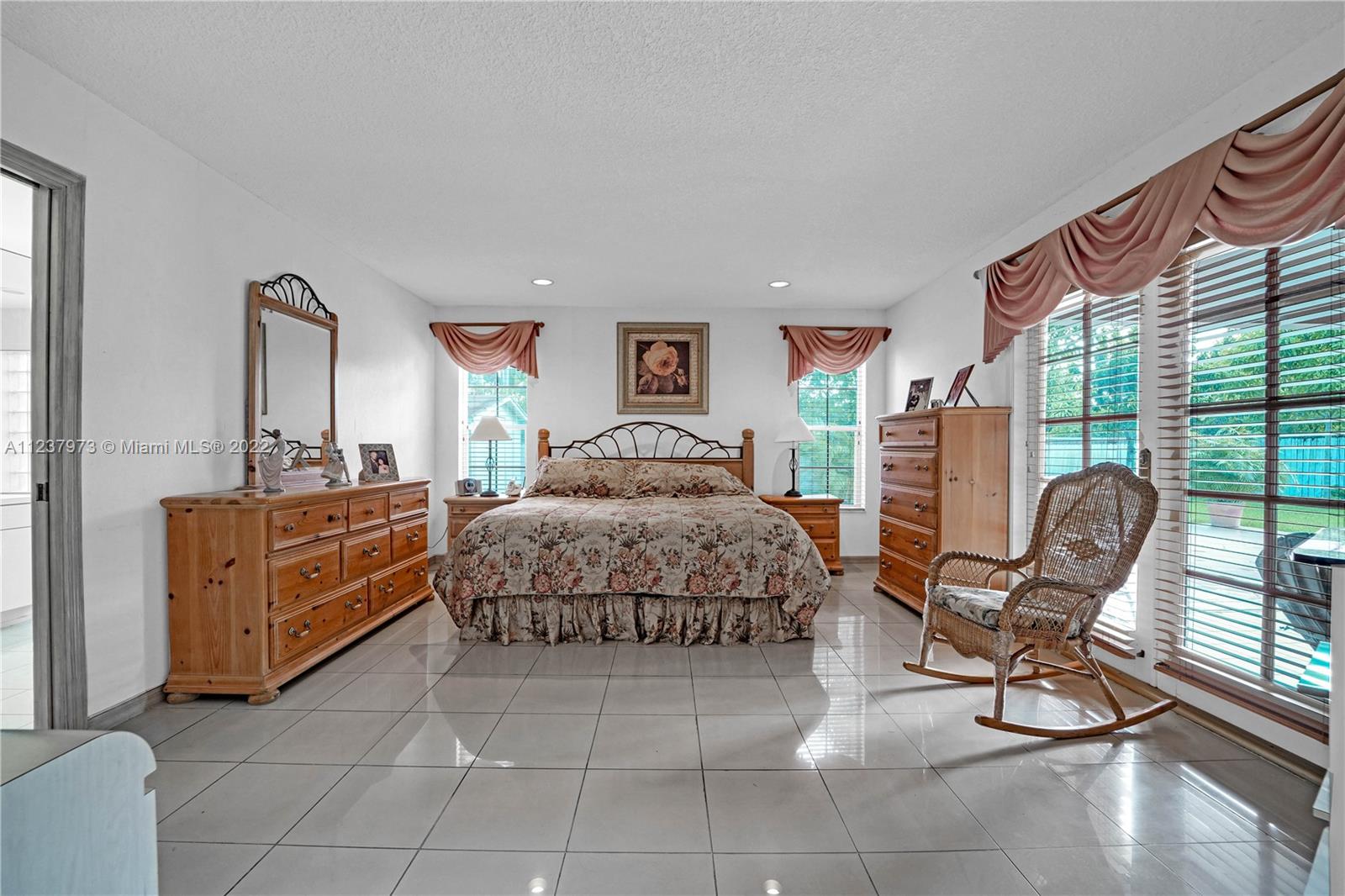 HAPPY FARMS ACRES 2 - Residential