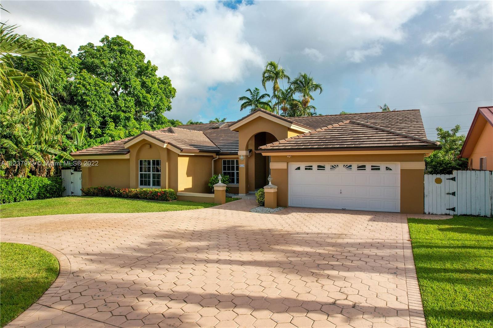 HAPPY FARMS ACRES 2 - Residential