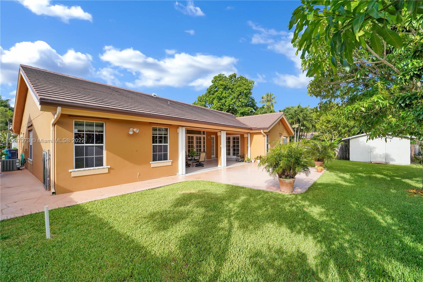 HAPPY FARMS ACRES 2 - Residential