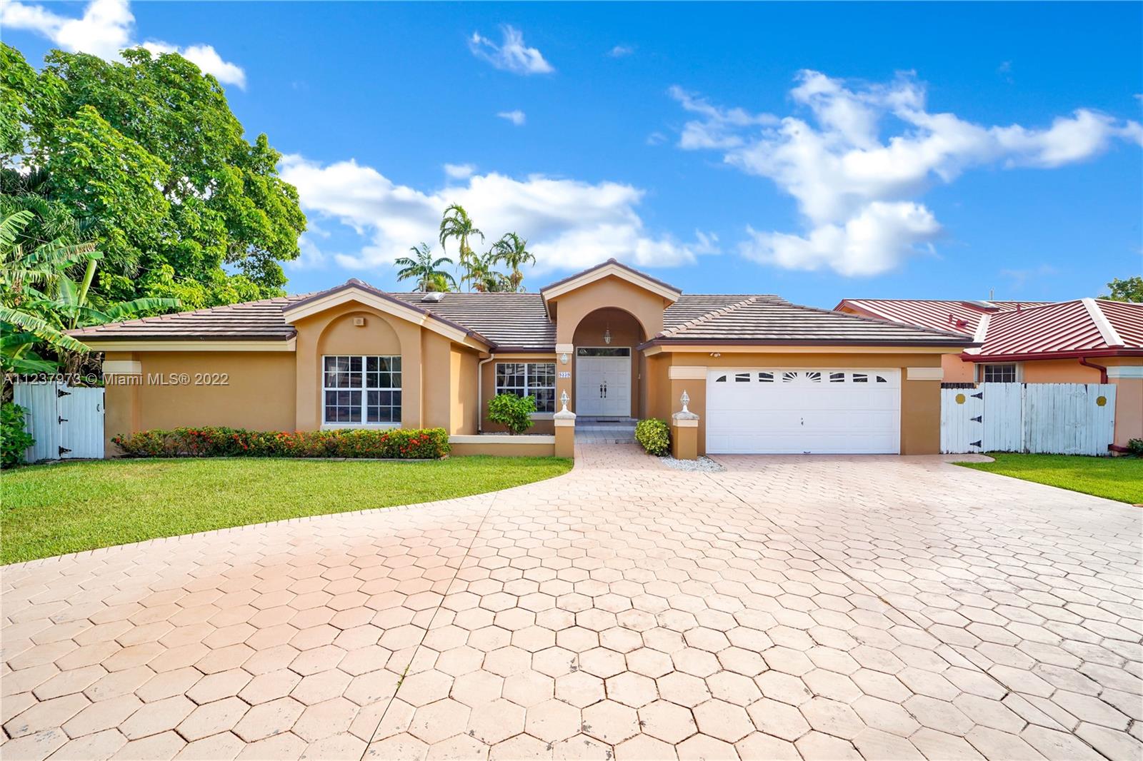 HAPPY FARMS ACRES 2 - Residential